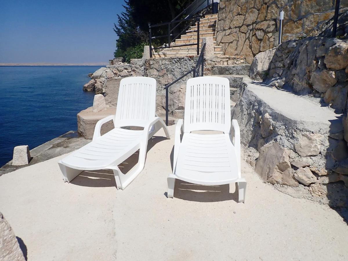 Apartments Lilly By The Sea Baric Draga Bagian luar foto