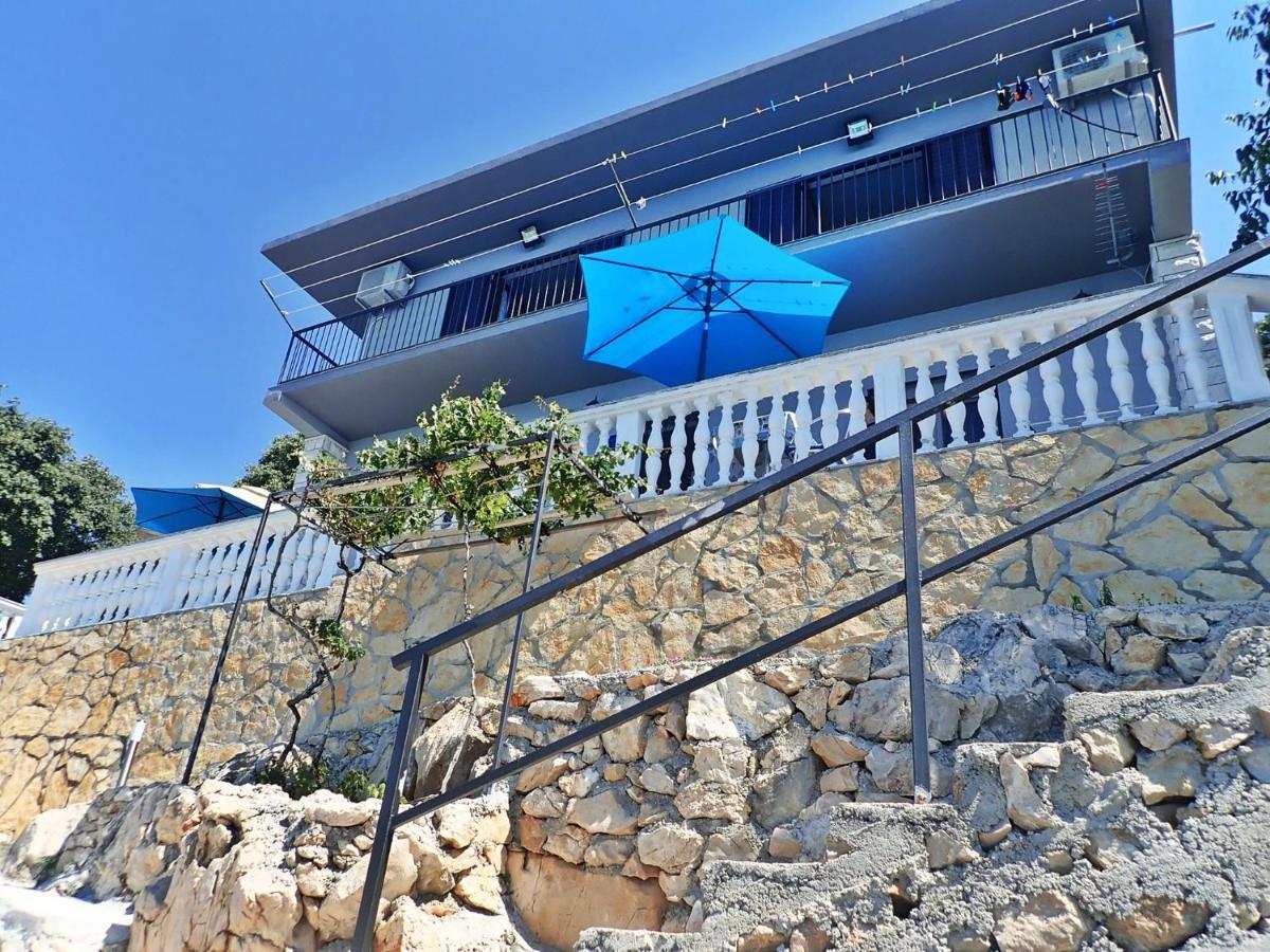 Apartments Lilly By The Sea Baric Draga Bagian luar foto