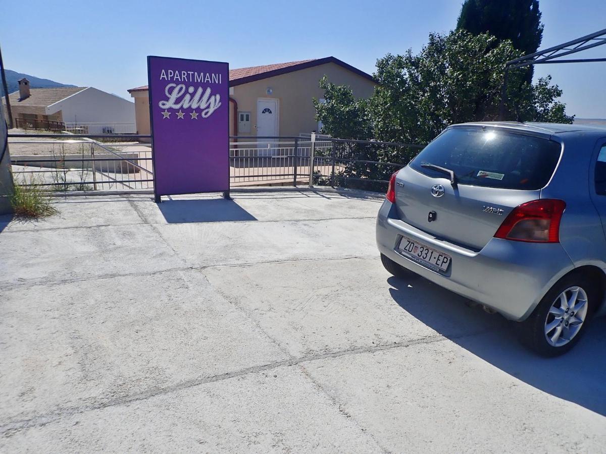 Apartments Lilly By The Sea Baric Draga Bagian luar foto