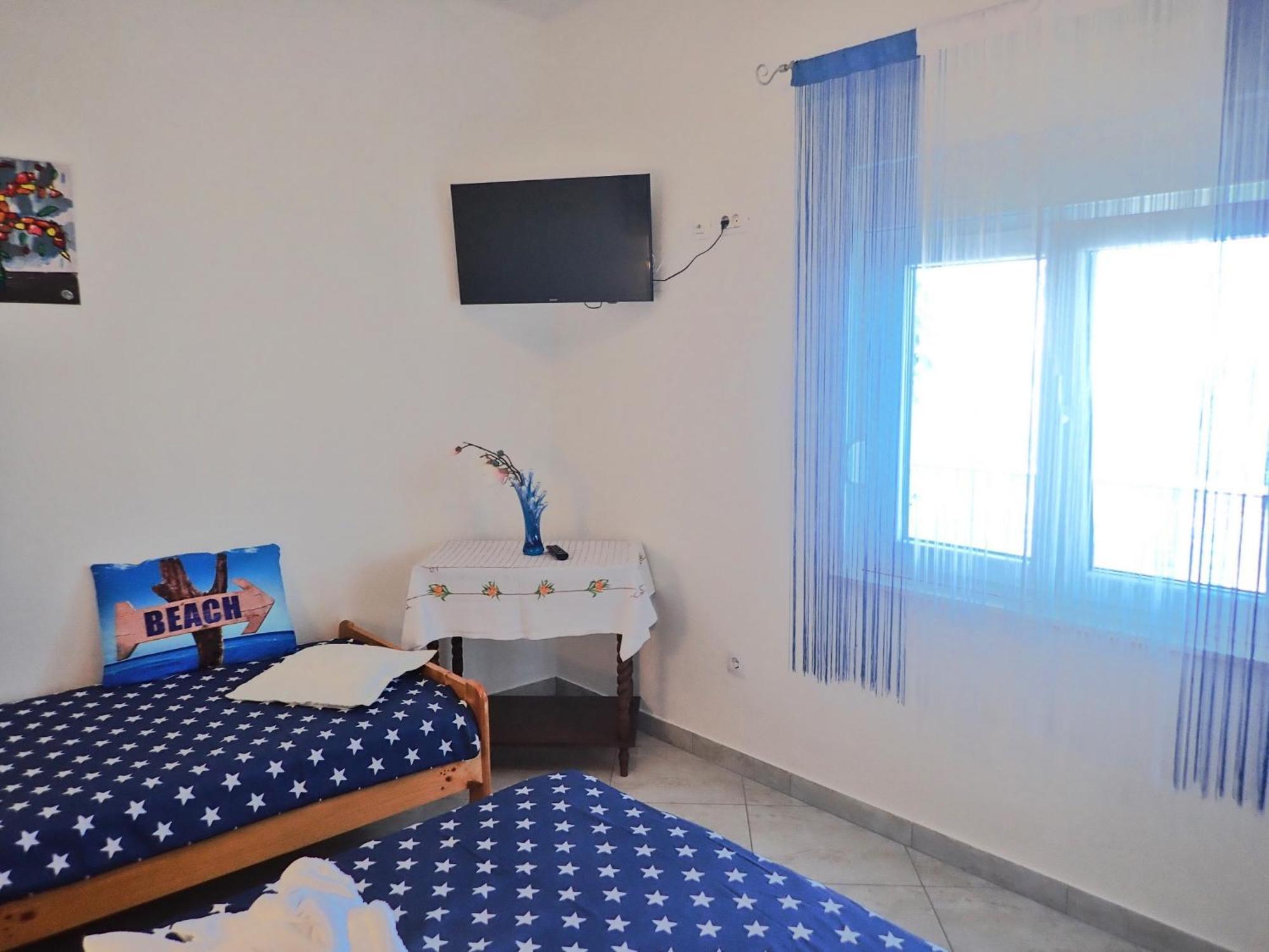 Apartments Lilly By The Sea Baric Draga Ruang foto